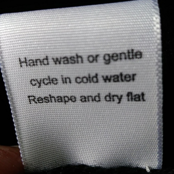 (NWOT) Wool handmade vest size unisex small - Picture 5 of 5